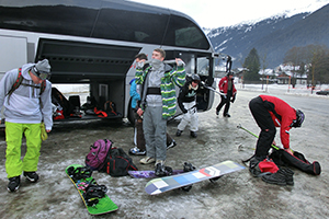 CIMG8004_snowboarder
