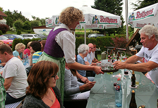 CIMG8329_Schnapsrunde
