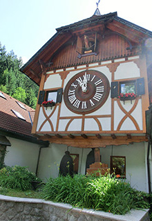 CIMG8436_groesste_Kuckkucksuhr